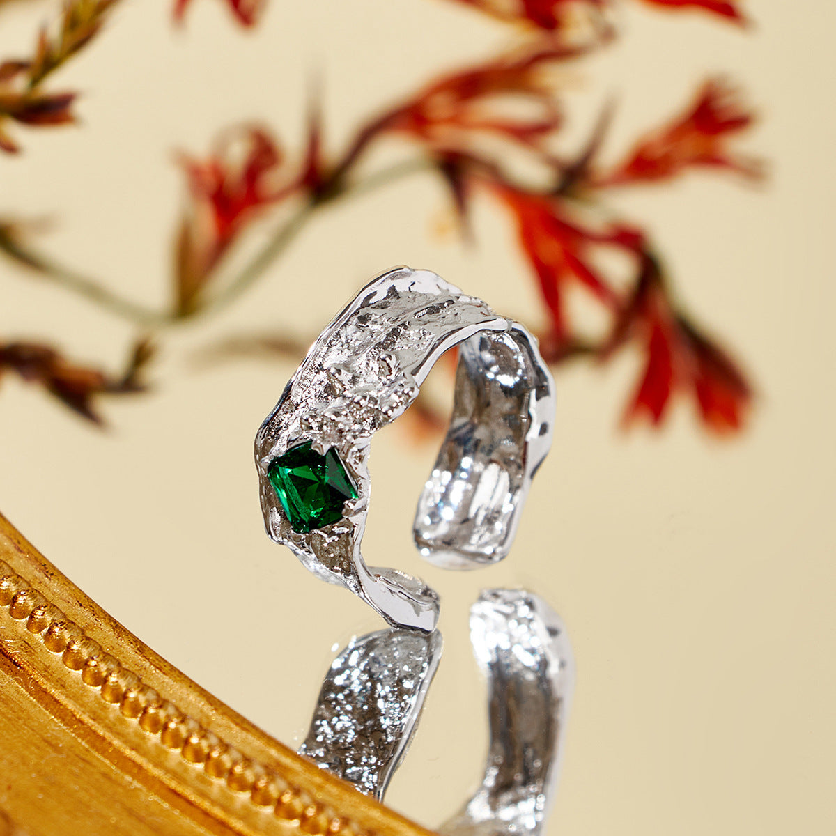 Irregular Zircon Ring Fashion Retro Ladies